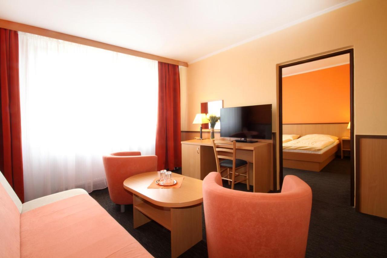 Hotel Strážnice Eksteriør billede