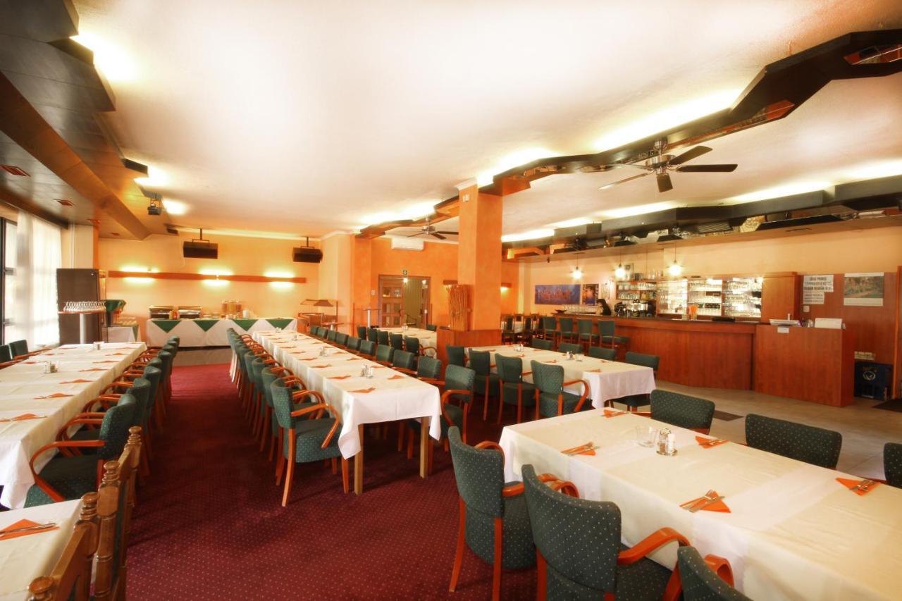 Hotel Strážnice Eksteriør billede