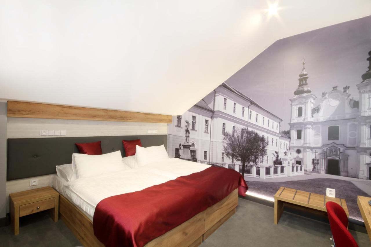Hotel Strážnice Eksteriør billede